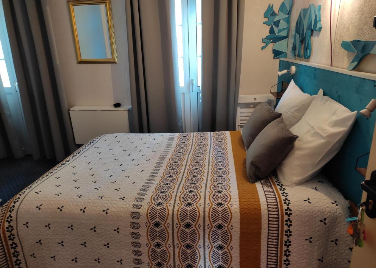 Hotel Confort 09 Ou Hc-09 Tarascon-sur-Ariège Εξωτερικό φωτογραφία