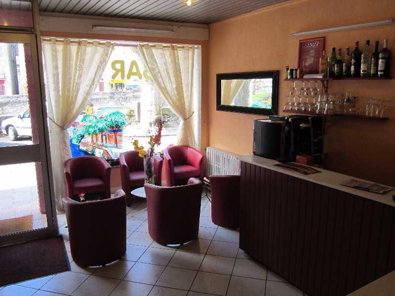 Hotel Confort 09 Ou Hc-09 Tarascon-sur-Ariège Εξωτερικό φωτογραφία