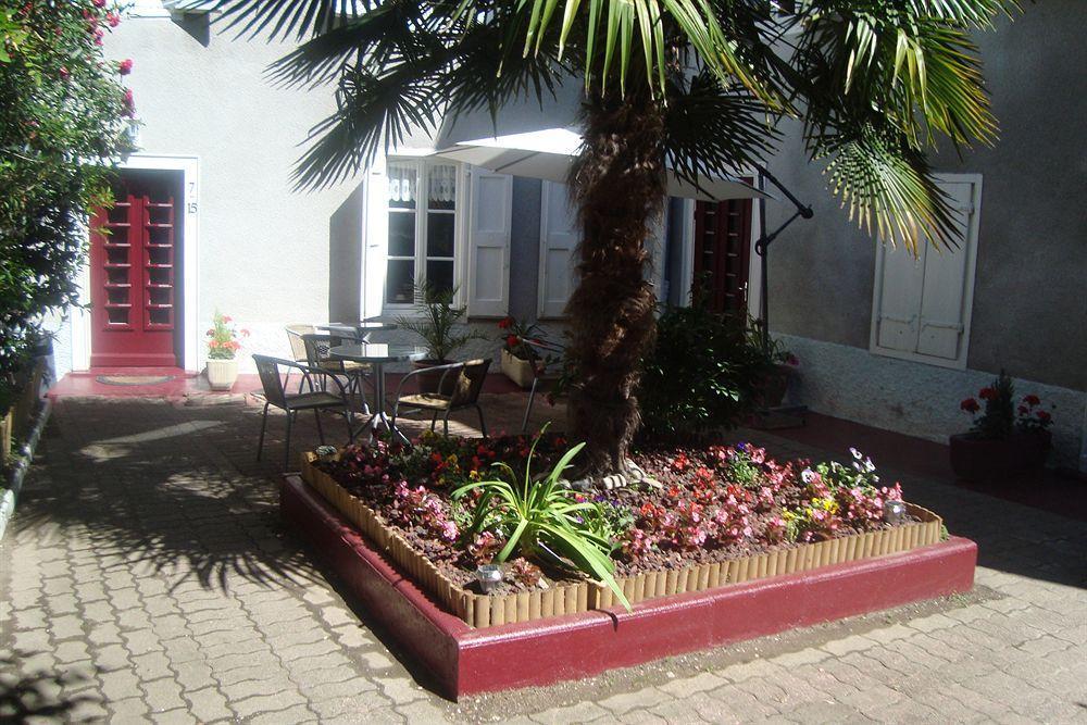 Hotel Confort 09 Ou Hc-09 Tarascon-sur-Ariège Εξωτερικό φωτογραφία