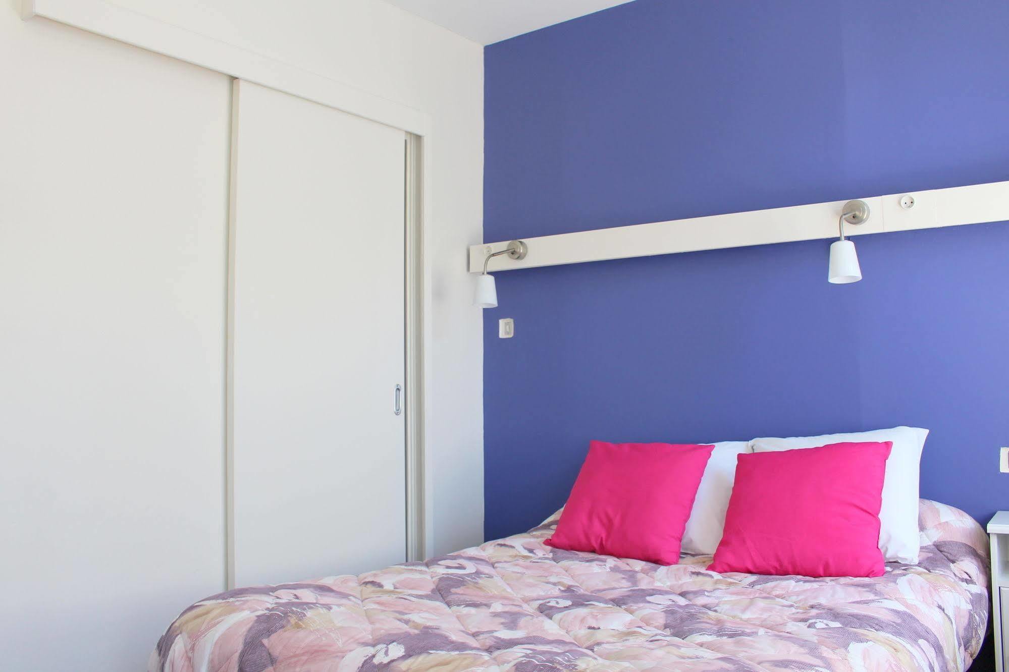 Hotel Confort 09 Ou Hc-09 Tarascon-sur-Ariège Εξωτερικό φωτογραφία