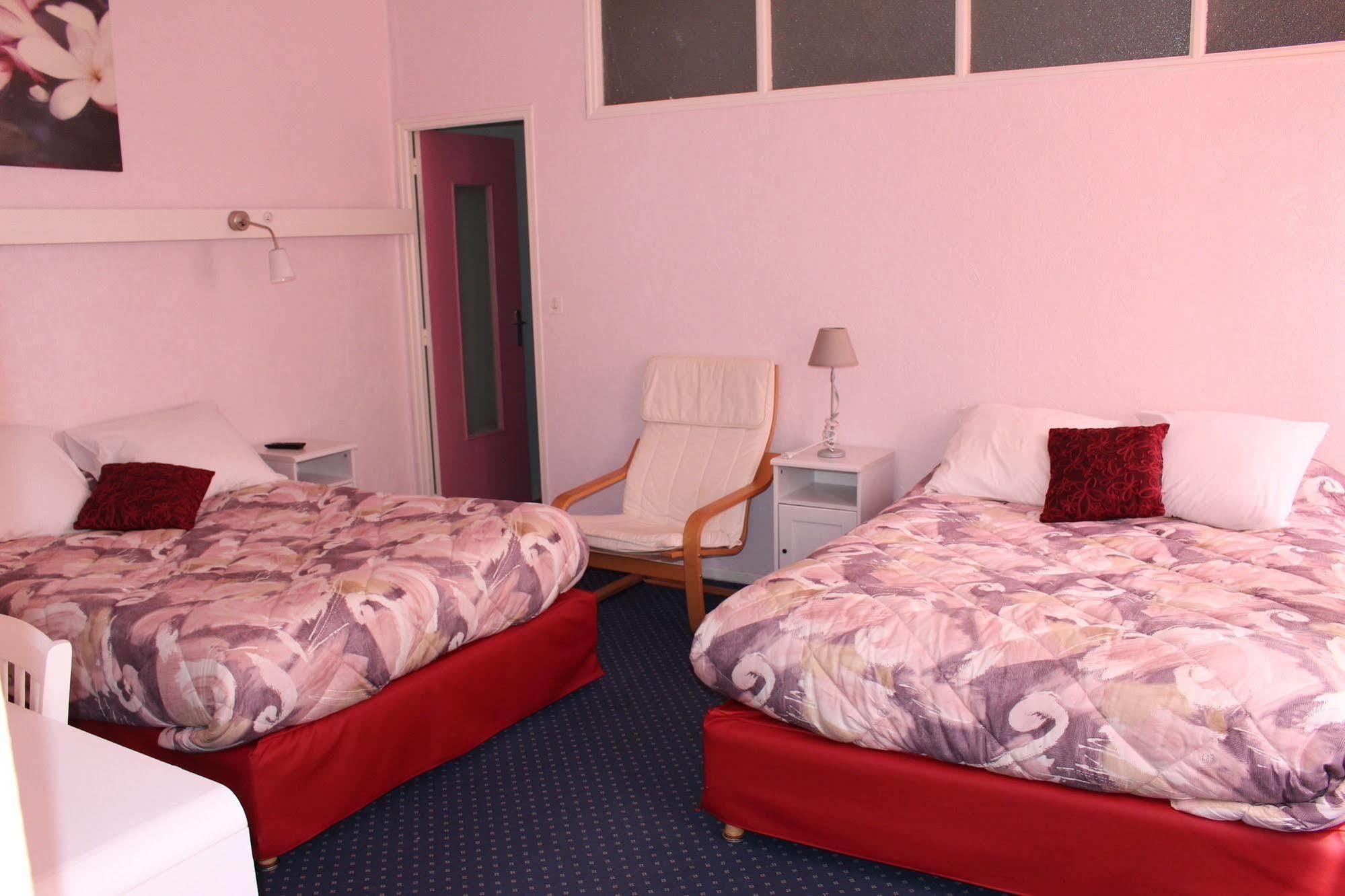Hotel Confort 09 Ou Hc-09 Tarascon-sur-Ariège Εξωτερικό φωτογραφία